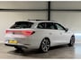 SEAT Leon Seat Sportstourer 1.5 eTSI FR Pano Memory Trekhaak VOL! 1.5 eTSI FR
