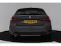 BMW 1-Serie 118i Executive Edition (PANORAMADAK, DIGITALE COCKPIT, CRUISE CONTROL, NAVIGATIE, PARKEERSENSOREN)