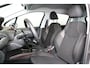 Peugeot 2008 1.2 VTi 82PK Active | Navi | Cruise | Airco | Bluetooth | Trekhaak | 16" Lichtmetaal | Metallic |