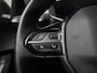 Peugeot 2008 1.2 PureTech Blue Lease Allure Sport (APPLE CARPLAY,NAVI,CAMERA,360 VIEW,DIGITAL COCKPIT,CRUISE,SPORTSTOELEN)