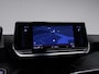 Peugeot 2008 1.2 PureTech Blue Lease Allure Sport (APPLE CARPLAY,NAVI,CAMERA,360 VIEW,DIGITAL COCKPIT,CRUISE,SPORTSTOELEN)