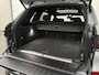 BMW X5 50e M-Sport Pro | M-Stoelen | Carbon | Achterasbesturing | ACC | Panorama | 360 Camera | Soft-Close | Head-Up | M-Gordels | Trekhaak | Harman-Kardon | 22 inch | Individual Leder | Stoelventilatie | Stoelverwarming V+A | Keyless-Entry | Memory | Stuurverwarming | Iconic-Glow | Rij-Assist Pro | Beker Koeling & Verwarming | Zonwering |