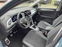 Volkswagen T-Roc 1.0 TSI Life Edition / Add. Cruise / Climate Controle / Telefoon / Navigatie / Carplay / Nieuwstaat