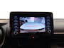 Toyota Yaris 1.5 Hybrid Dynamic | Apple Carplay / Android Auto | Licht + Regensensor | Parkeercamera Achter | Climate Control | Rijstrookassistent + Correctie | Cruise Control Adaptief | 16"Lichtmetalen Velgen | Keyless Entry + Keyless Start