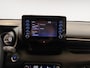 Toyota Yaris 1.5 Hybrid Dynamic | Apple Carplay / Android Auto | Licht + Regensensor | Parkeercamera Achter | Climate Control | Rijstrookassistent + Correctie | Cruise Control Adaptief | 16"Lichtmetalen Velgen | Keyless Entry + Keyless Start