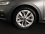 Skoda Octavia Combi 1.5 e-TSI Sport Business 150pk DSG | Parkeersensoren voor en achter | Navigatie | Sportstoelen |