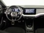 Skoda Octavia Combi 1.5 e-TSI Sport Business 150pk DSG | Parkeersensoren voor en achter | Navigatie | Sportstoelen |