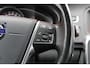 Volvo V60 1.5 T3 Polar+ 100% dealeronderhouden | Stoel-/ stuurwielverwarming | Verwarmde achterbank | Trekhaak | Cruise Control | Navigatie | Bluetooth Telefonie & Multimedia | Lichtmetalen Velgen | Climate Control