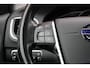 Volvo V60 1.5 T3 Polar+ 100% dealeronderhouden | Stoel-/ stuurwielverwarming | Verwarmde achterbank | Trekhaak | Cruise Control | Navigatie | Bluetooth Telefonie & Multimedia | Lichtmetalen Velgen | Climate Control