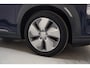 Hyundai Kona Electric EV Fashion 64 kWh 3 fase [ Trekhaak Navi Carplay / Android Adapt.cruise Krell Stoelverwarming ]