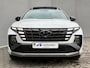 Hyundai Tucson 1.6 T-GDI PHEV N Line Sky 4WD Automaat / Fabrieksgarantie tot 12-2027 / Dealer onderhouden / Afneembare Trekhaak (1350KG) / Panorama-/schuifdak / KRELL audio / Apple Carplay/Android auto / Navigatie / Achteruitrijcamera / Stuur-/Stoelverwarming /