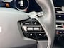 Kia Niro EV Edition 64.8 kWh Trekhaak | Stuur en Stoelverwarming | Navigatie | Apple carplay & Android Auto | Achteruitrijcamera