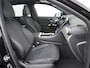 Mercedes-Benz GLC 300e 4MATIC Sport Edition | Memorystoelen | Digital Light | Apple Carplay & Android Auto | Niveauregeling | Panorama - Schuifdak | Trekhaak Wegklapbaar | 360° Camera | Nightpakket | Sfeerverlichting
