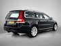 Volvo V70 2.0 T4 Inscription Edition | Leder | Trekhaak | Panorama dak |