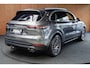 Porsche Cayenne 3.0 E-Hybrid Panodak ACC Leer 360 Navi LM velgen PDC Memory seats Elektr. trekhaak  Elektr. achterklep Climate C.