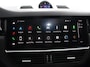 Porsche Cayenne Coupé 3.0 E-Hybrid 476pk Platinum Edition Leder Panorama dak Luchtvering Comfortstoelen Electrische Navigatie Climate Control Cruise control Lichtmetalen velgen Apple Carplay/ Android Auto
