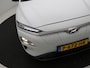 Hyundai Kona Electric EV Fashion 64 kWh / 482 KM WLTP / Cruise Control / Climate Control / Achteruitrijcamera / Navigatie / Apple Carplay / Dealeronderhouden /