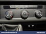 Volkswagen Crafter 2.0 TDI L3H2 L2H1 Euro6 Airco | Camera | Apple Carplay | Android Auto Bijrijdersbank