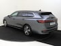 Volkswagen Passat Variant 1.5 eHybrid Business | Trekhaak | Head-up display | Achteruitrijcamera | 3-zone airco | Dodehoek detectie | Adaptieve cruise control | CarPlay |