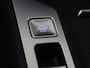 Volkswagen Passat Variant 1.5 eHybrid Business | Trekhaak | Head-up display | Achteruitrijcamera | 3-zone airco | Dodehoek detectie | Adaptieve cruise control | CarPlay |