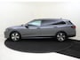 Volkswagen Passat Variant 1.5 eHybrid Business | Trekhaak | Head-up display | Achteruitrijcamera | 3-zone airco | Dodehoek detectie | Adaptieve cruise control | CarPlay |