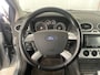 Ford Focus 1.6-16V First Edition/ VELGEN/ SCHERM