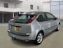 Ford Focus 1.6-16V First Edition/ VELGEN/ SCHERM
