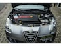 Alfa Romeo Giulietta 1.750 Turbo Veloce | Matt Grijs | Bose Sound | Leder / Alcantara | Navi | Clima | CC | Stoelverwarming |