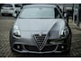 Alfa Romeo Giulietta 1.750 Turbo Veloce | Matt Grijs | Bose Sound | Leder / Alcantara | Navi | Clima | CC | Stoelverwarming |
