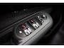 MINI Clubman 1.5 Cooper 136pk Business Edition [ LED Navi Sportstoelen Stoelverwarming Climate ]