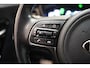 Kia Niro Hybrid 1.6 GDi PHEV DynamicLine [ Trekhaak Stoelverwarming en koeling Carplay Leer ]