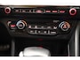 Kia Niro Hybrid 1.6 GDi PHEV DynamicLine [ Trekhaak Stoelverwarming en koeling Carplay Leer ]