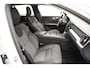 Volvo V60 2.0 B3 Essential Facelift Aut. [ Navi Camera Carplay ]