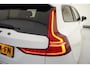 Volvo V60 2.0 B3 Essential Facelift Aut. [ Navi Camera Carplay ]