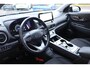 Hyundai Kona Electric 204pk EV Fashion 64 kWh | SoH 91% | Warmtepomp | Navigatie | Camera | PDC | Head-up