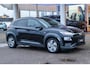 Hyundai Kona Electric 204pk EV Fashion 64 kWh | SoH 91% | Warmtepomp | Navigatie | Camera | PDC | Head-up