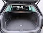 Volkswagen Passat 1.4 TSI PHEV GTE Business | Carplay | Camera | Parkeerhulp | Side Assist | ACC | Matrix LED | 17'' |