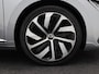 Volkswagen Arteon Shooting Brake 2.0 TSi R-Line Business+ 190 Pk Automaat | Virtual Cockpit | Stoelverwarming voor & Achter | Camera | 19 Inch | 65.347 Km!