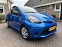 Toyota Aygo 1.0 VVT-i Now 5-drs. Airco, 1e Eigenaar! 73 dkm! NL-auto