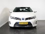 Toyota Auris 1.8 Hybrid Aspiration | All season banden | Achterrijruitcamera |