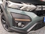 Dacia Jogger 1.6 Hybrid 140 Extreme 7p. / AUTOMAAT / PACK WINTER / NAVIGATIE / APPLE & ANDROID CARPLAY /
