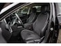 Volkswagen Passat Variant 1.5 eTSI Elegance Business , Adap. cruise, Stoel/stuurverwarming, Head-up display,