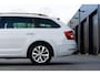 Skoda Octavia Combi 1.0 TSI Business Edition *Stoelverwarming*