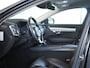 Volvo V90 2.0 T4 Momentum | Apple Carplay/Android Auto | Cruise control adaptief | Parkeersensor voor en achter | Keyless start | Verwarmbare zitplaatsen voor/achter | Verwarmbaar stuurwiel |