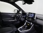 Toyota RAV4 2.5 Hybrid AWD Bi-Tone | Schuif - / kanteldak | Alarm klasse 3 | Trekgewicht 680 kg door Amerikaanse uitvoering |
