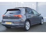 Volkswagen Golf 1.5 eHybrid 204pk Life Edition | Panoramadak | Trekhaak | Achteruitrijcamera