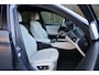 BMW 5-Serie M550i xDrive High Executive Vol | HUD | Schuifdak | B&W | Soft Close | Massage | Driv ass plus | Standkachel | 360 | DAB | Stoelventilatie | Elektr. trekhaak | Ambient Air | Stuurwielverwarming | Etc.