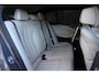 BMW 5-Serie M550i xDrive High Executive Vol | HUD | Schuifdak | B&W | Soft Close | Massage | Driv ass plus | Standkachel | 360 | DAB | Stoelventilatie | Elektr. trekhaak | Ambient Air | Stuurwielverwarming | Etc.