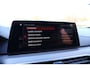 BMW 5-Serie M550i xDrive High Executive Vol | HUD | Schuifdak | B&W | Soft Close | Massage | Driv ass plus | Standkachel | 360 | DAB | Stoelventilatie | Elektr. trekhaak | Ambient Air | Stuurwielverwarming | Etc.