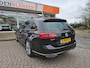 Volkswagen Passat Variant 1.5 TSI Highline Business R Line Automaat BJ.2018 / Leder / Camera / Digd Dashboord / 18"Lmv / Trekhaak